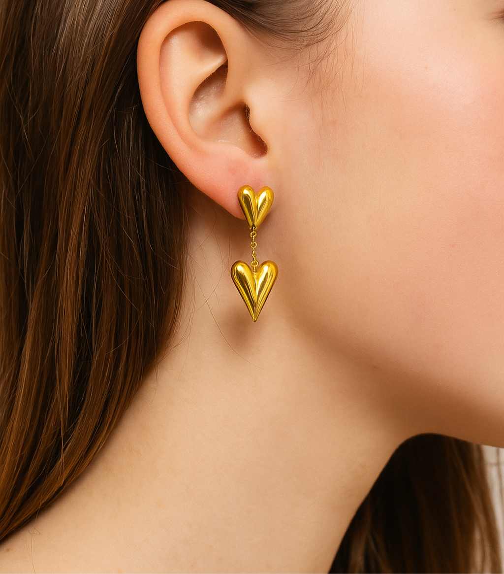 PENDIENTES CORAZÓN DORADO