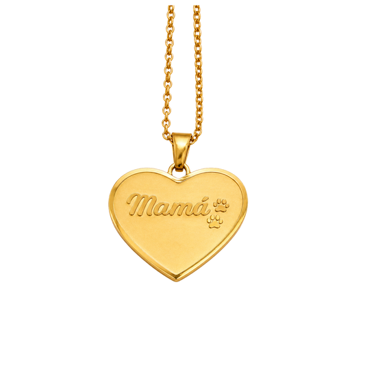 Collar corazón con huellas
